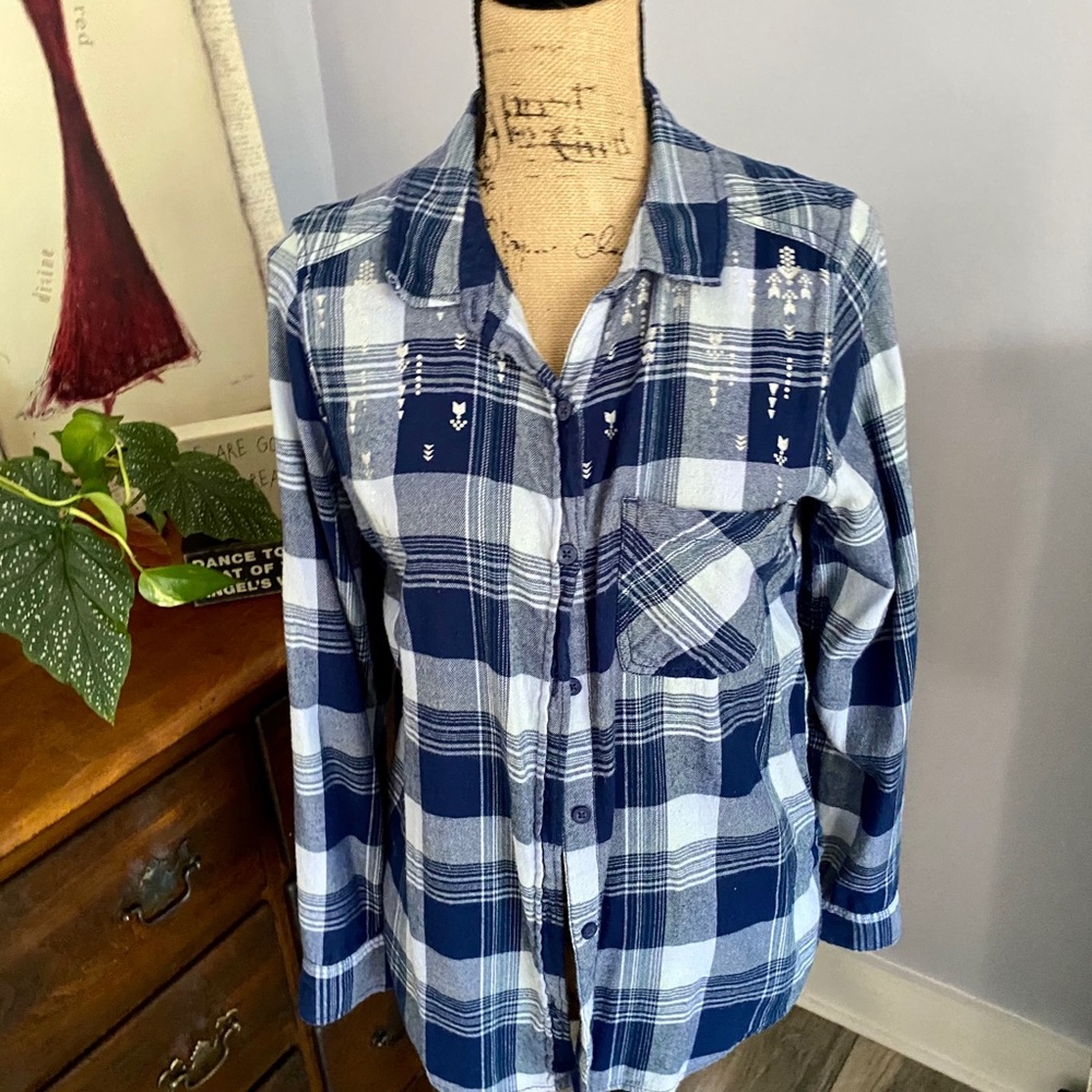 Mudd Juniors L Button Up